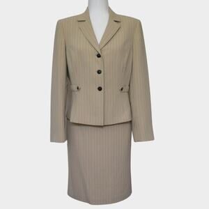 TAHARI ASL Pinstripe Blazer & Skirt Suit Set Size 8